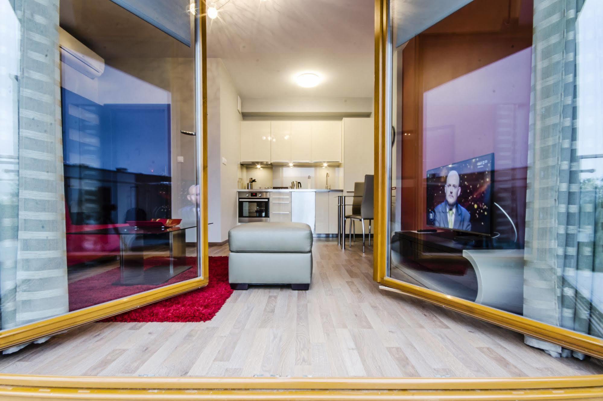 Angel City Center Krakow Aparthotel Esterno foto