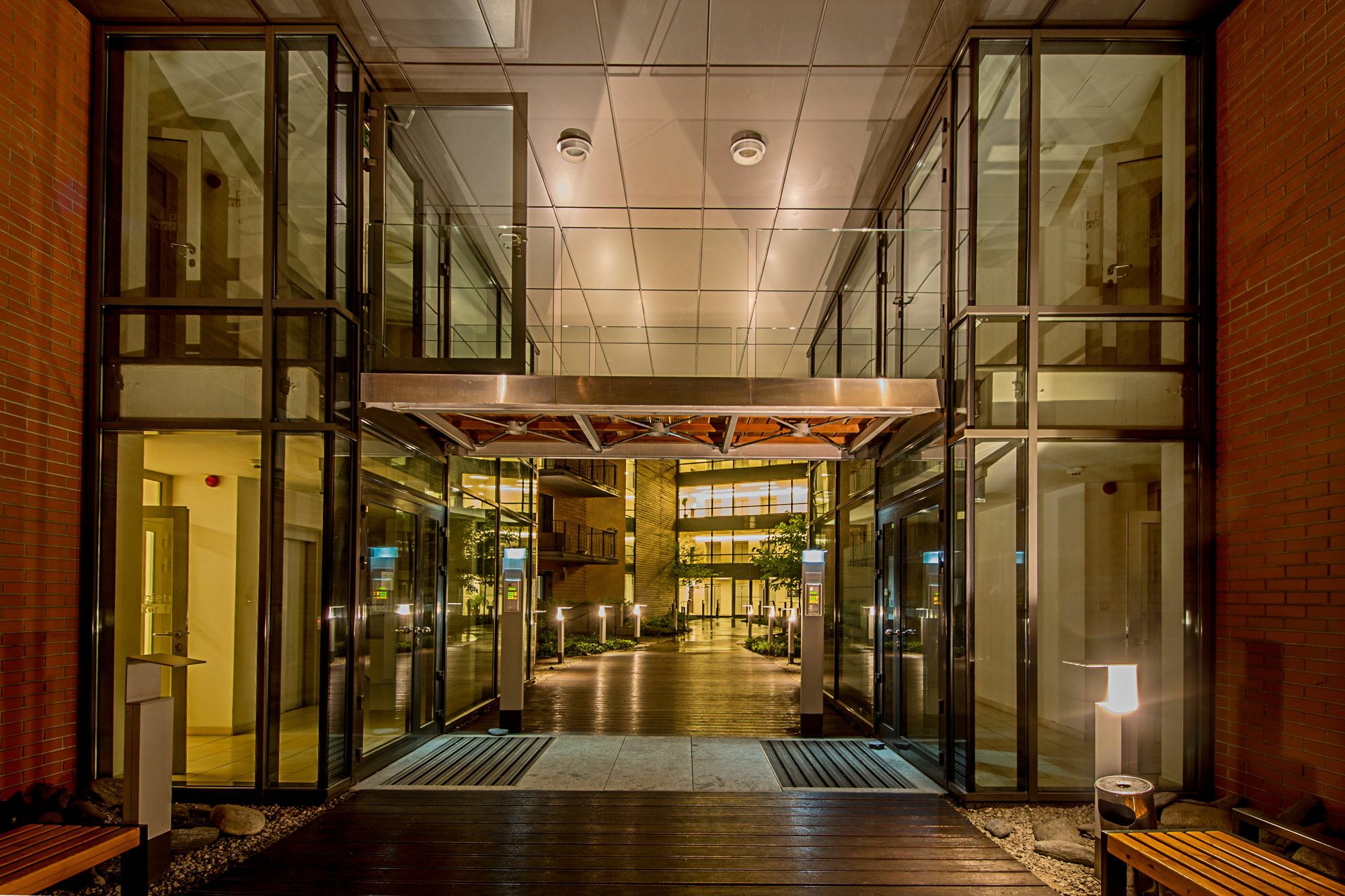 Angel City Center Krakow Aparthotel Esterno foto